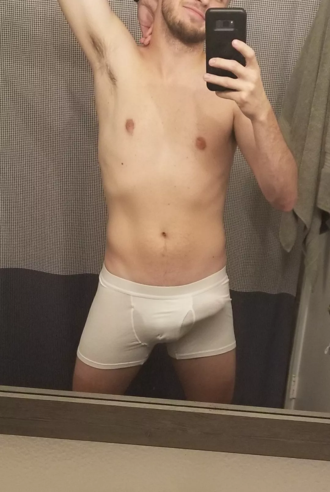 Finally committing to my New Year's resolutions [M] posted by QdaEskimo