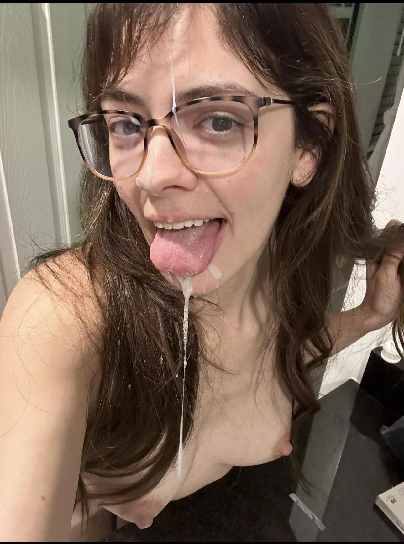 First post hope you enjoy 😘 posted by Superb-Policy-4005