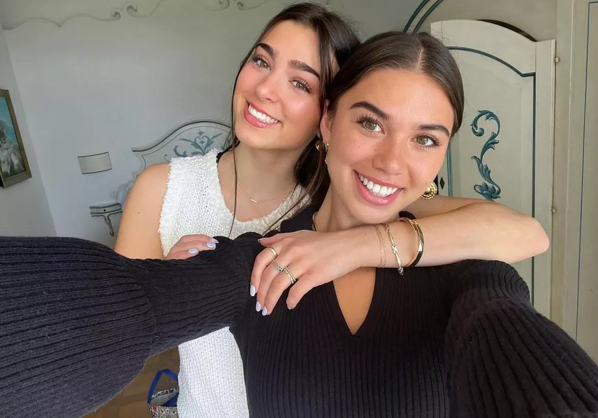 Gorgeous girls  posted by legal_closet