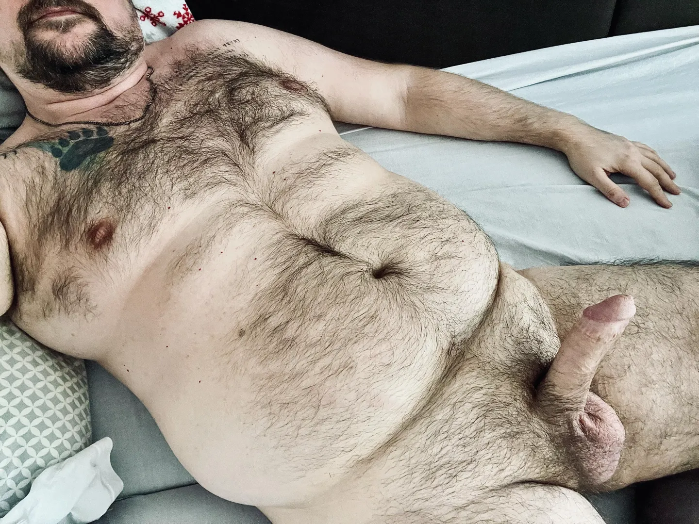 Great start of week guys, hopes that we all gonna enjoy reddit #gayworldpics posted by Khameleuonig