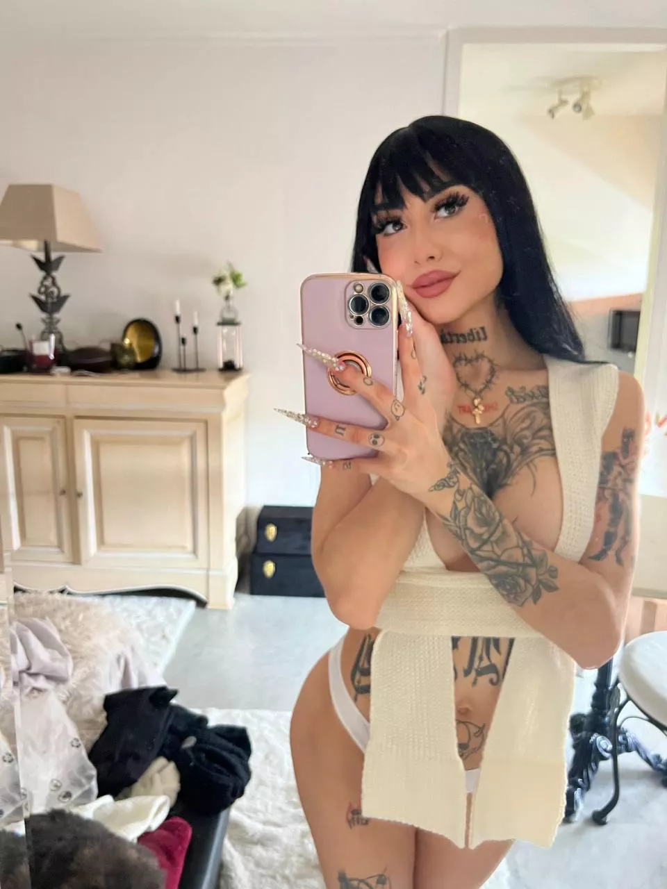 Hot girl covered with her tattoos is the best lover posted by SecretSiren01