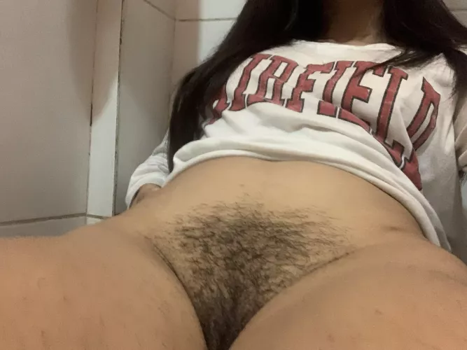 I think it's time to shave my bush by xlulylovex