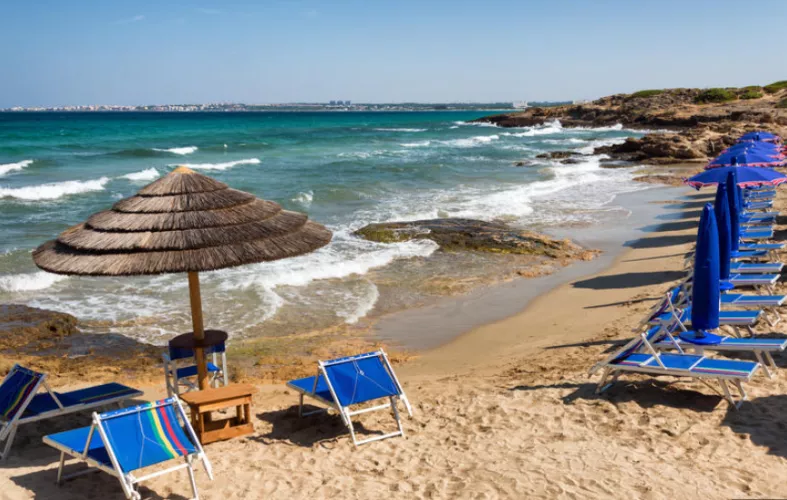 Italy beach by wagnerark