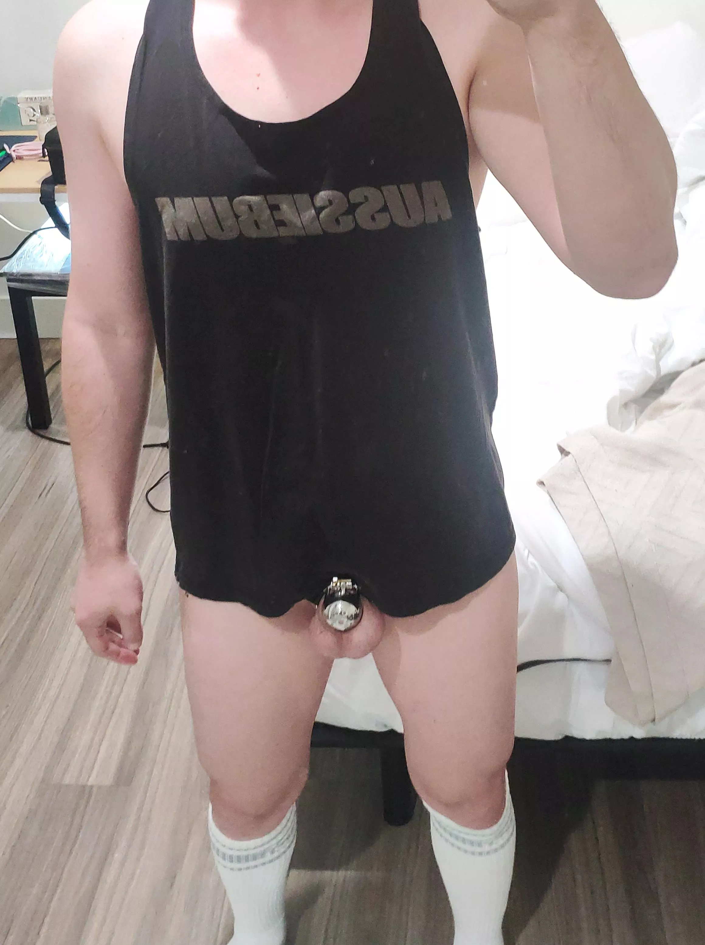 Locked sub posted by silver90boy