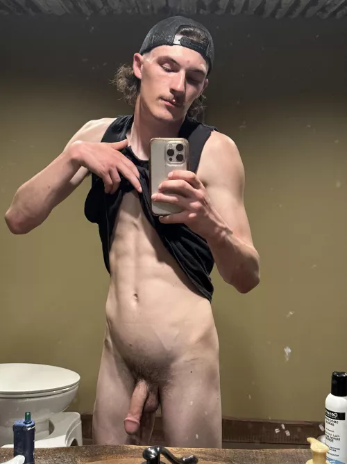 Made it home from msu. All 3 of my legs are tired as fuck by redneckbwc