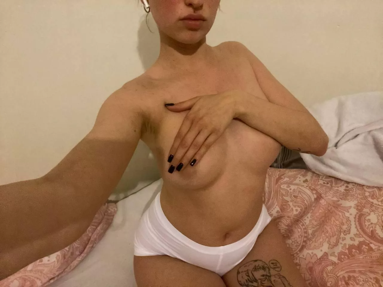 my lovers love my customs and my strips and btw if you want you can text me on my FREE OF posted by x851221