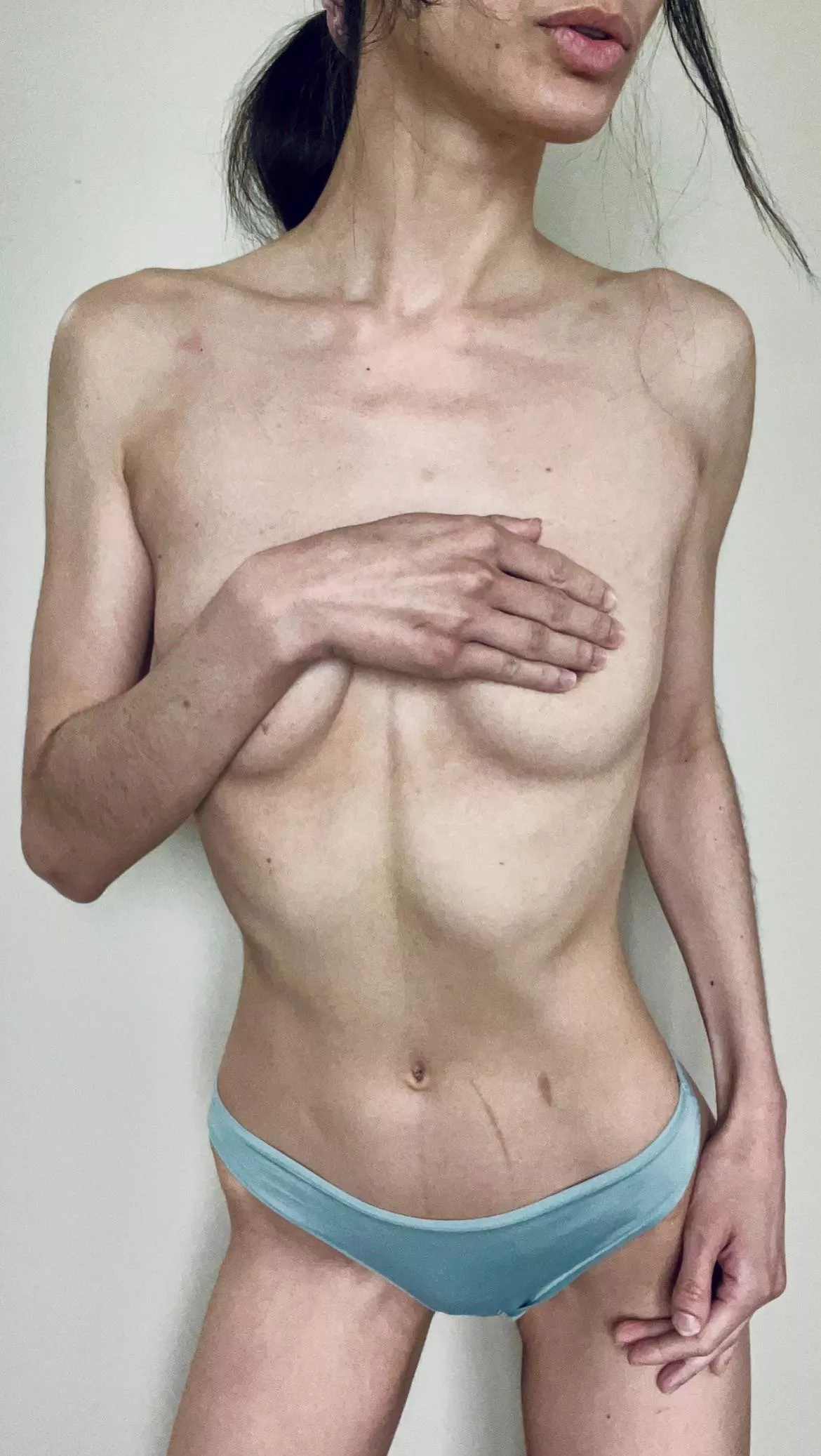 Need a hand as I need to make coffee posted by Alexia_zero