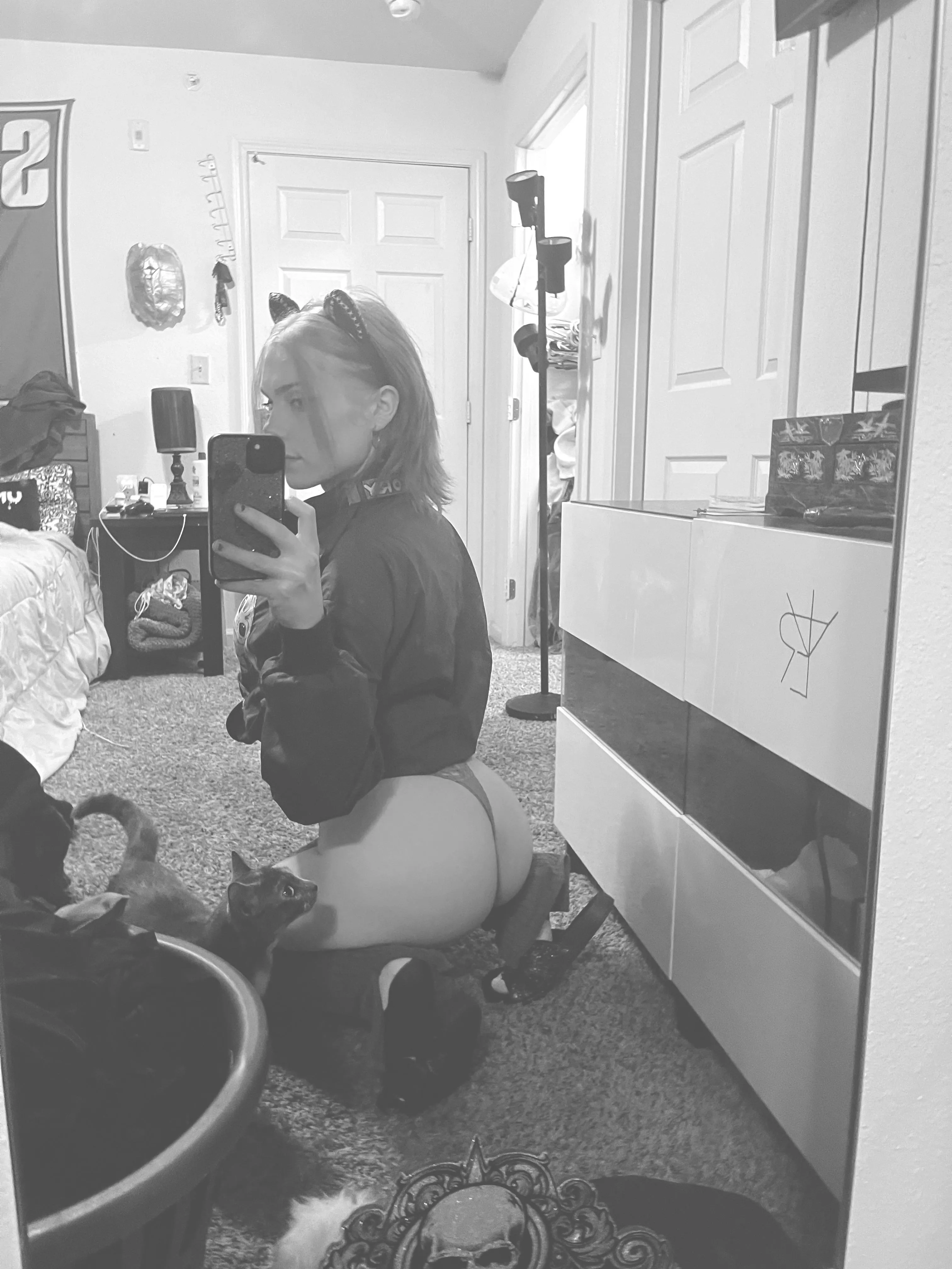 Need to be pounded ☺️ posted by kaialexia