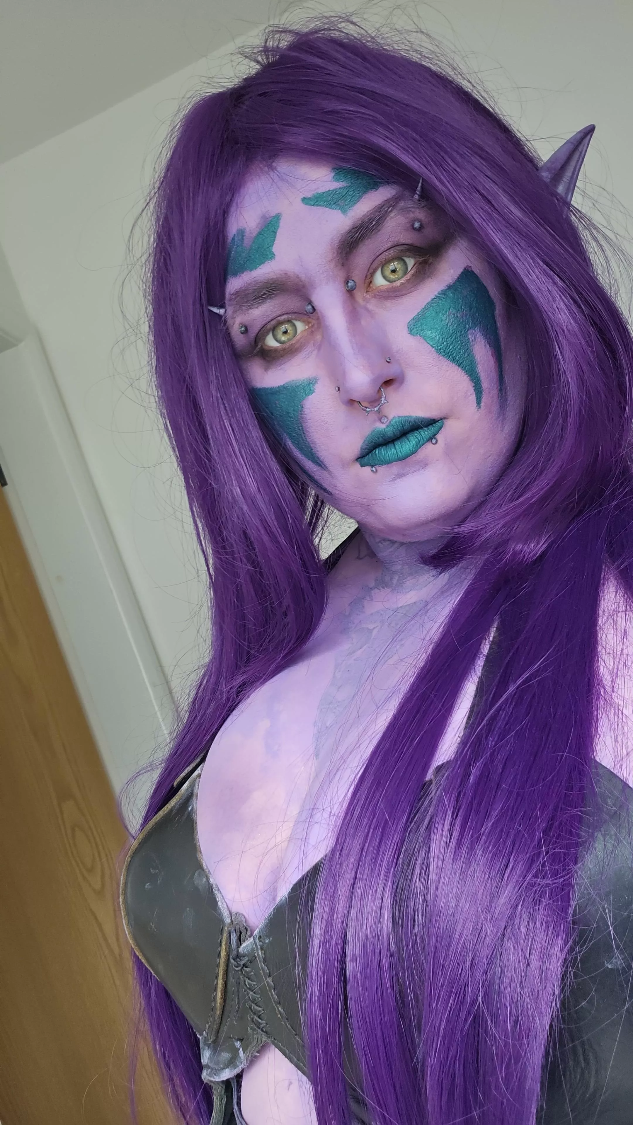 Night el[F] posted by RussianTrixie