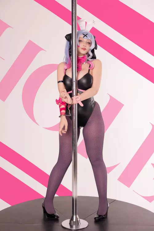 [Rabbit Hole] Miku (Runa Rei) by runa_rei