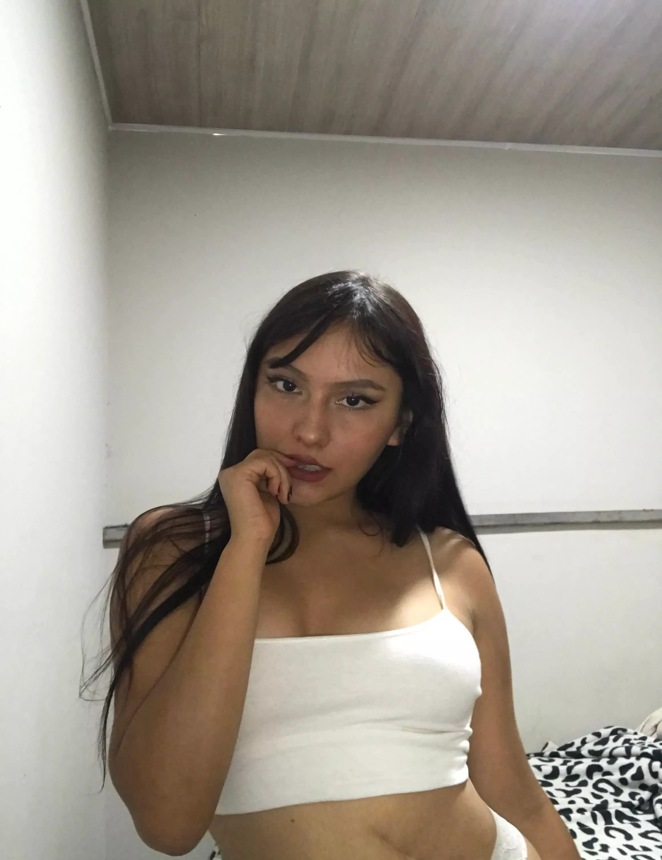 Rate me out of 10.. I'm 18 posted by mjdn93