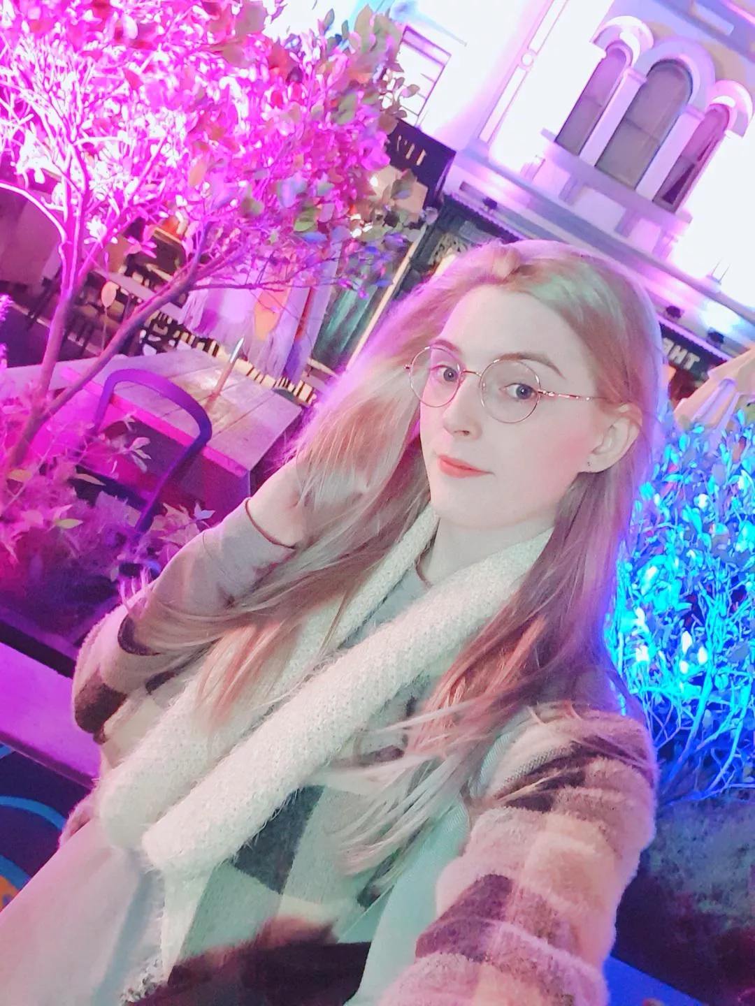 Soft lights posted by stardust_sigil