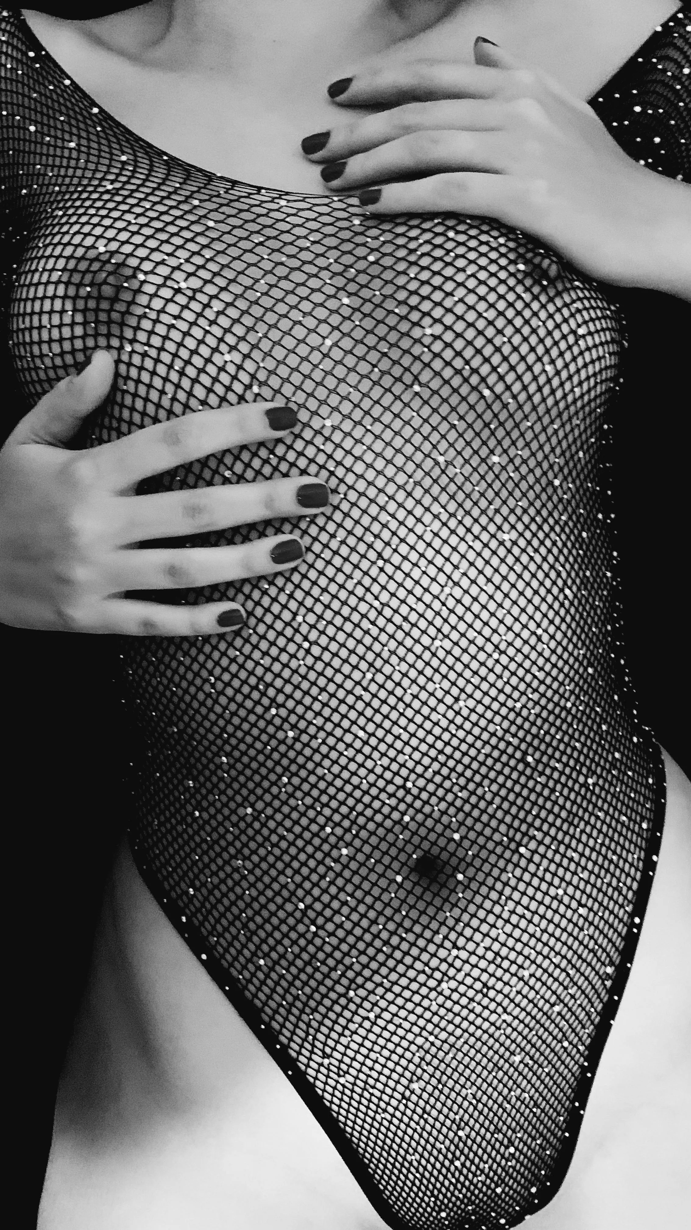 Trying some boudoir pics!! Do you like it? posted by Anonimo199anon