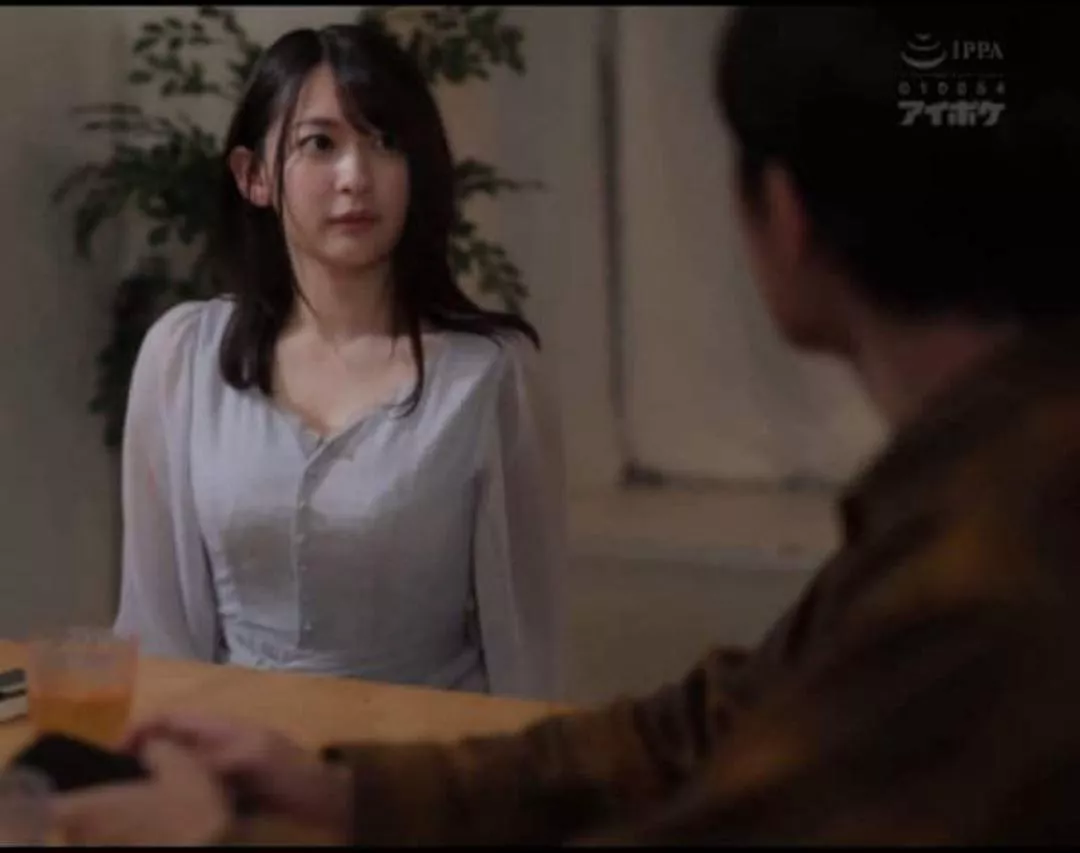 Who?? posted by Pale_Hippe