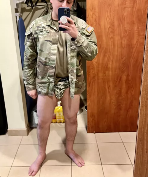 [27] New undies really tie the whole outfit together by iluvbriefs