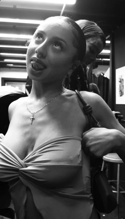 2busty2hide  by Scorpion_King1993