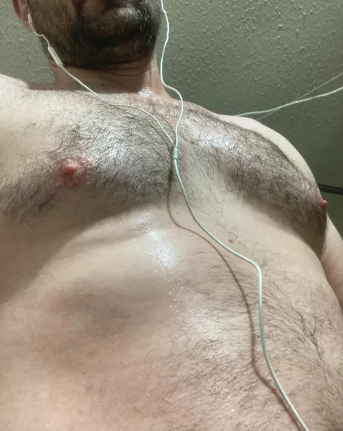 (36) Anyone like post workout top half’s? by DFWCowboy88