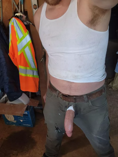 [38] your friendly neighbourhood carpenter by CutCarpenter