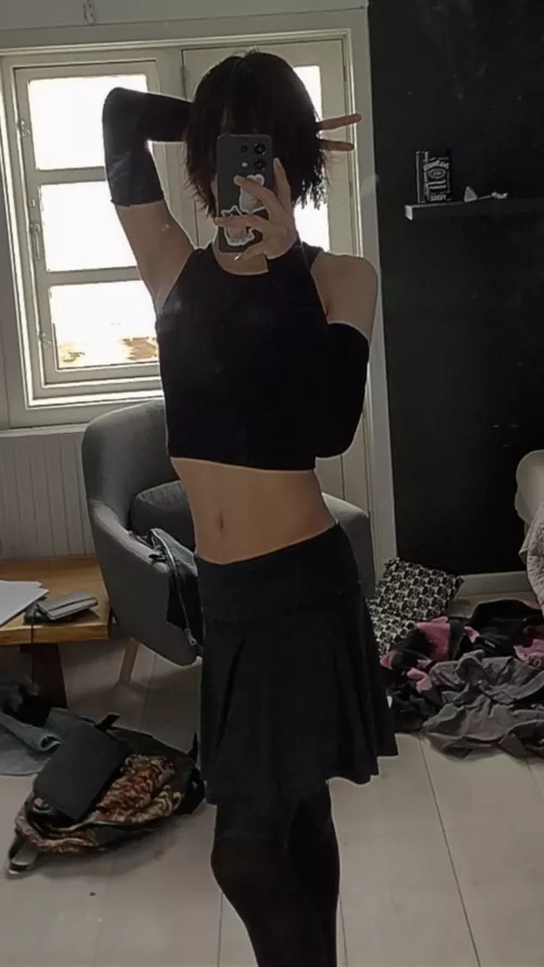 Boytummy :3? by Colorful_snowflake