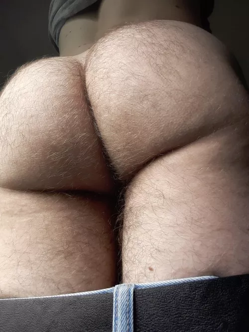 Eat my peach🍑 by Regular_Thought7028