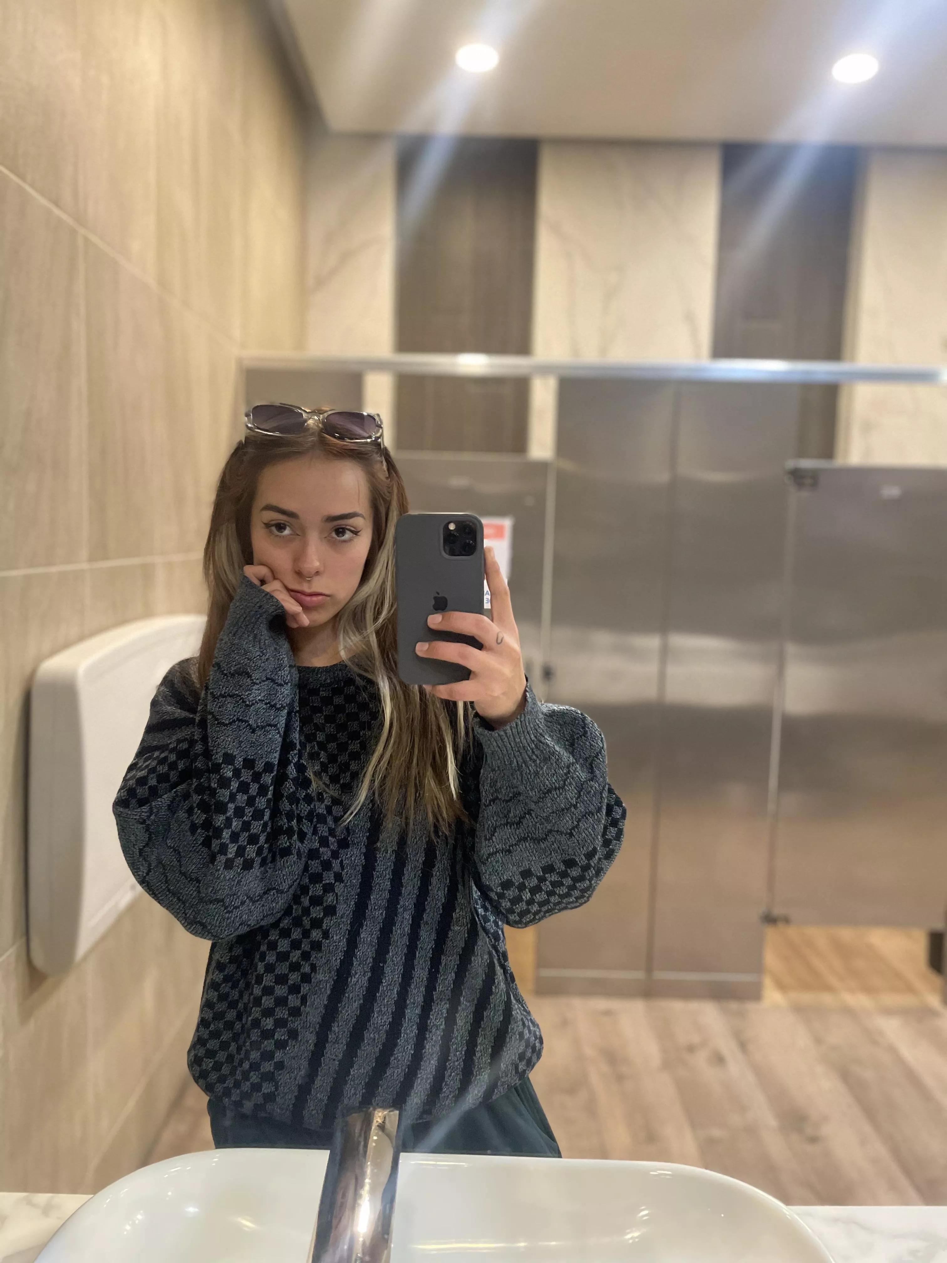 follow @anelchacon on instagram posted by TragicFae