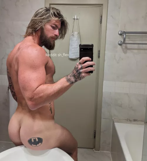 Have you got a face I can sit on?  by sh_flex