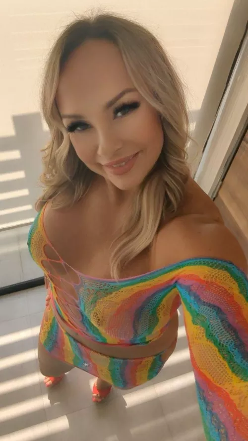 I am Older... but feel so good  by SassySuz48