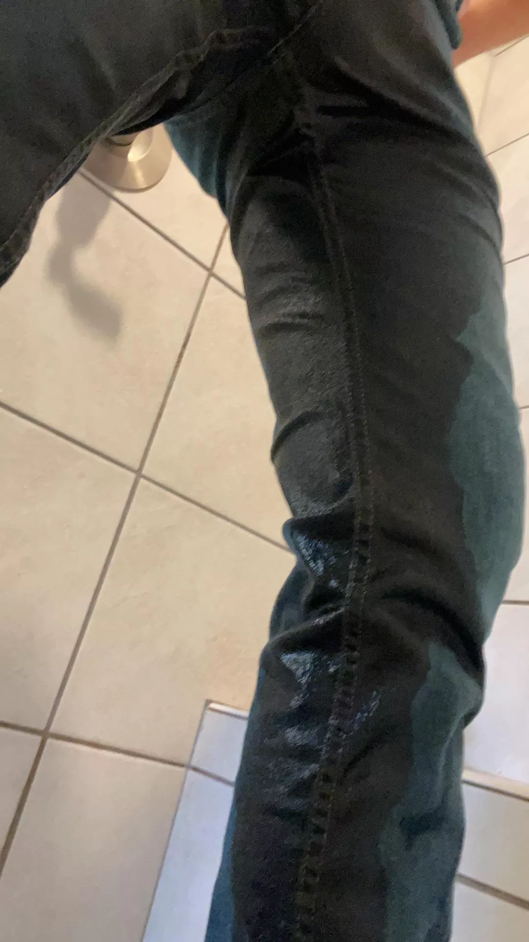 I love the feeling of tight wet clothes posted by dave150