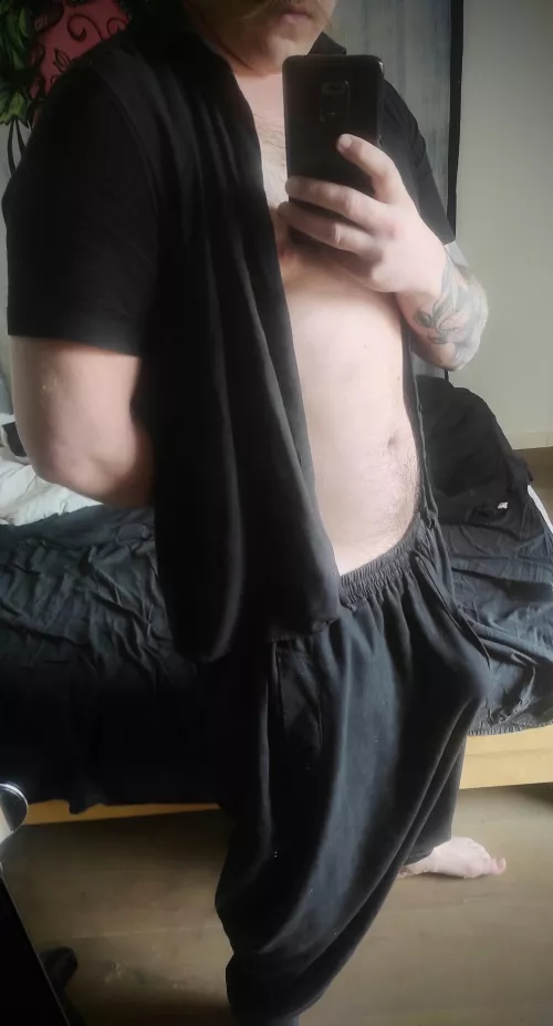 I love these baggy pants, they give me the place to grow by Oneballdadbod