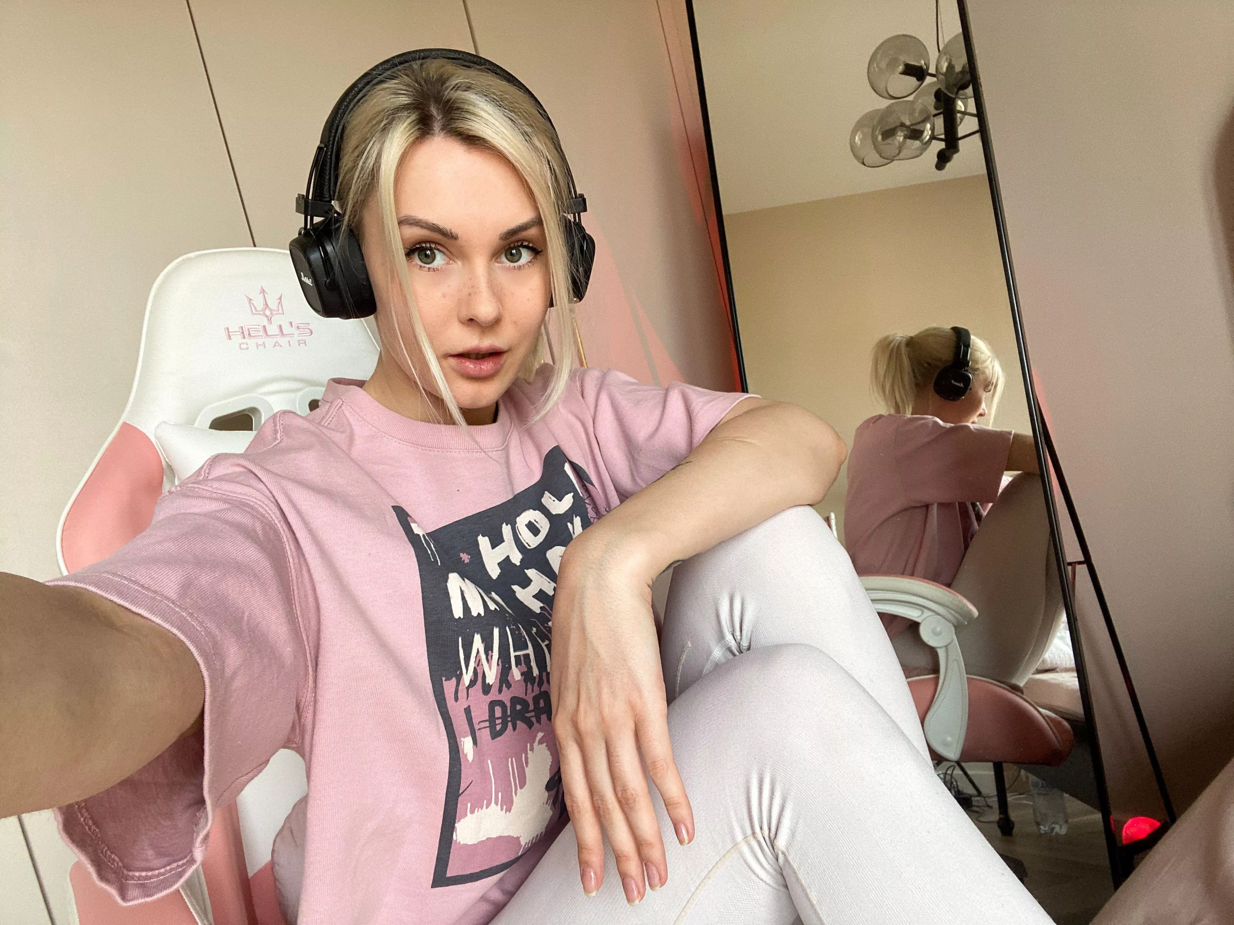 Just felt like hanging out naked this morning! posted by TheLiterateKnocking