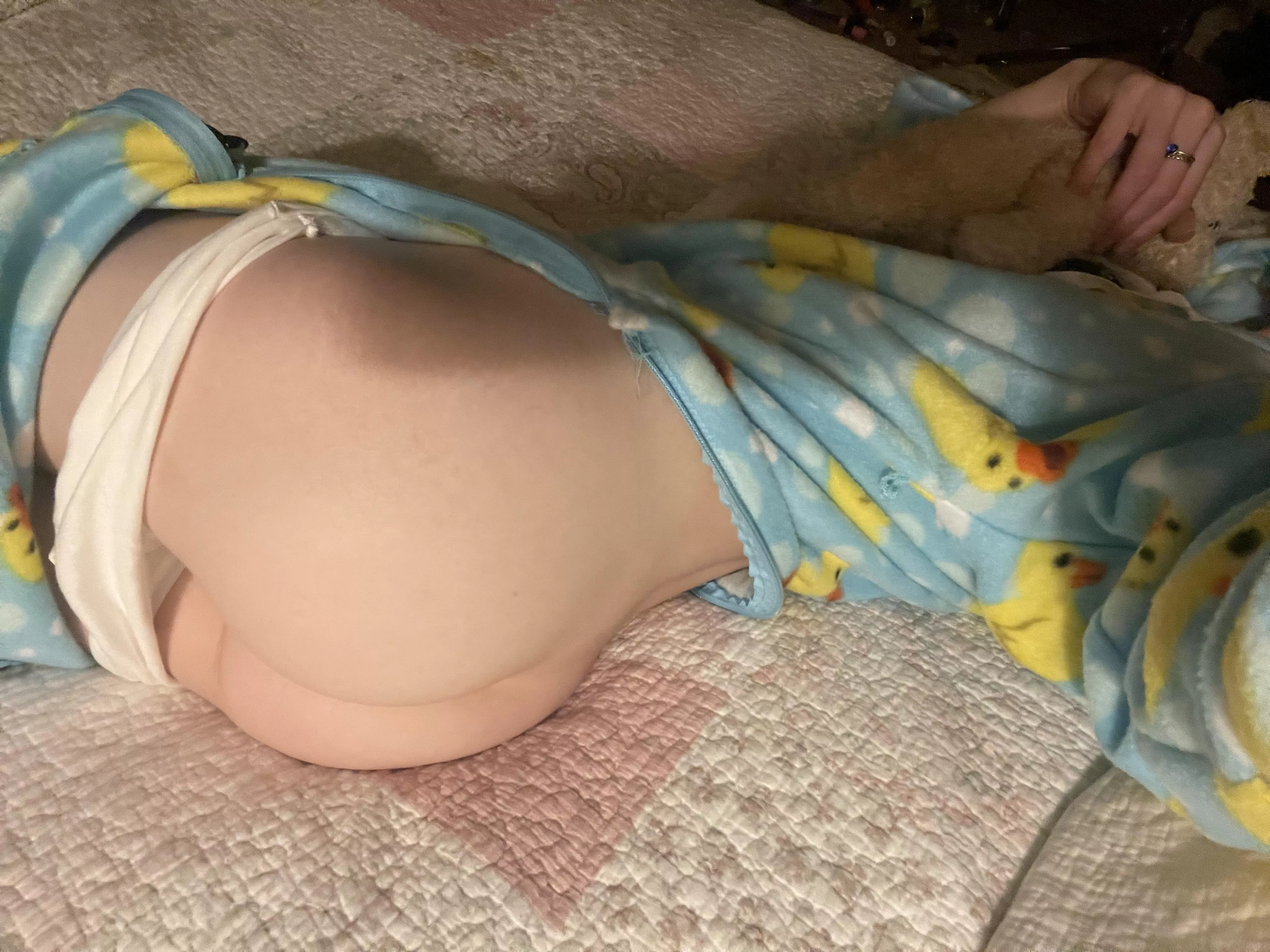 My cute little butt loves these kind of pajamas :) posted by urbreedingbaby