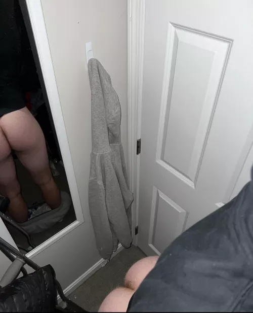 Need my virgin ass fucked  by curiouslover09