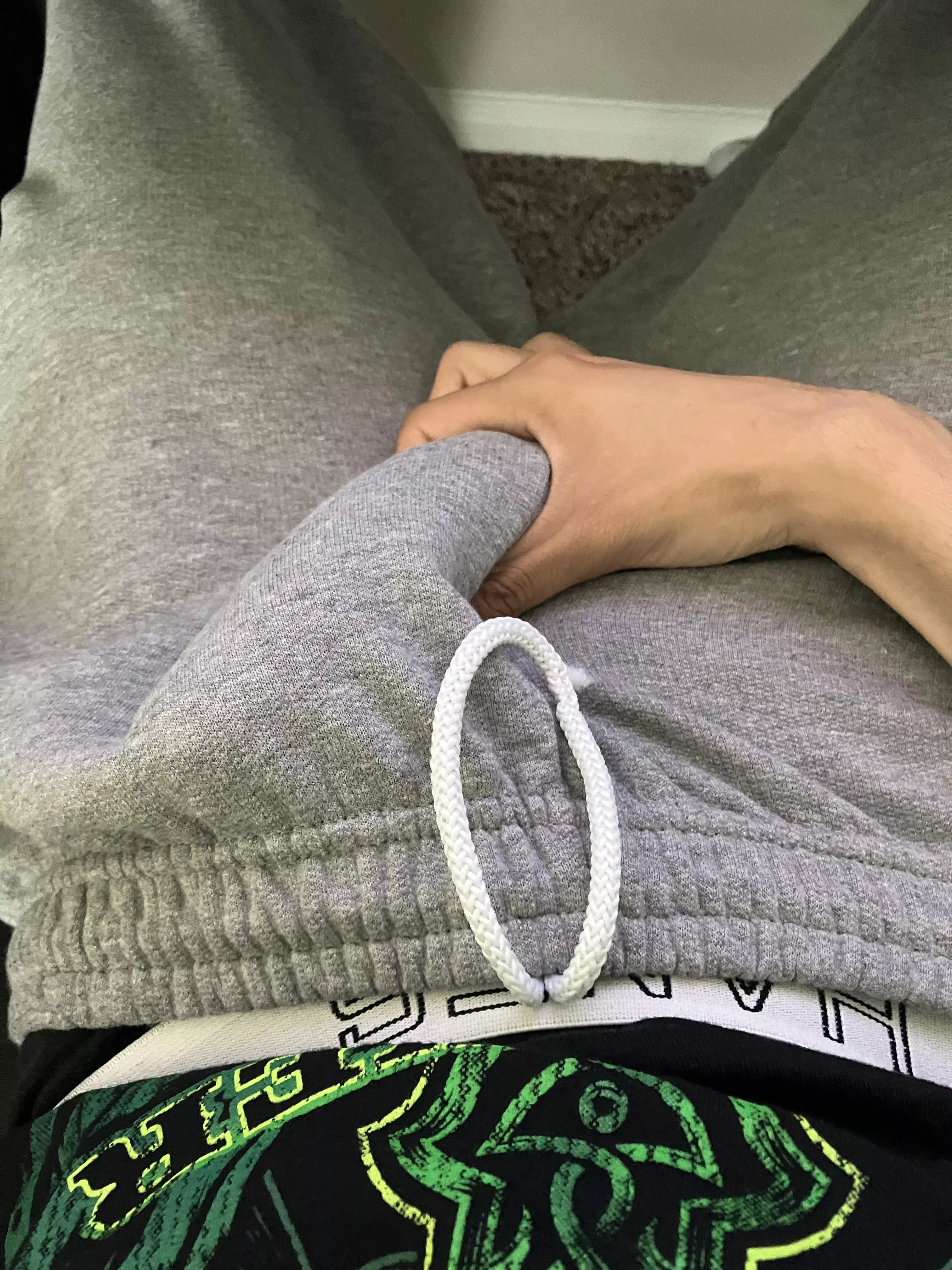 sit on papis cock while i game posted by gay4bigandy