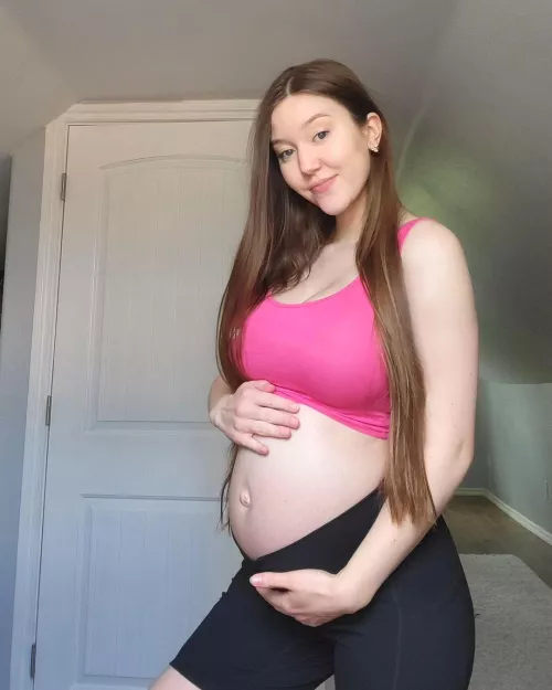 This outfit is getting a bit tight  by jade_love_12345