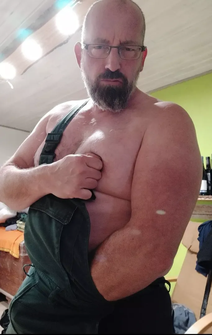 Too horny to go to work, who can help by chodaddy1