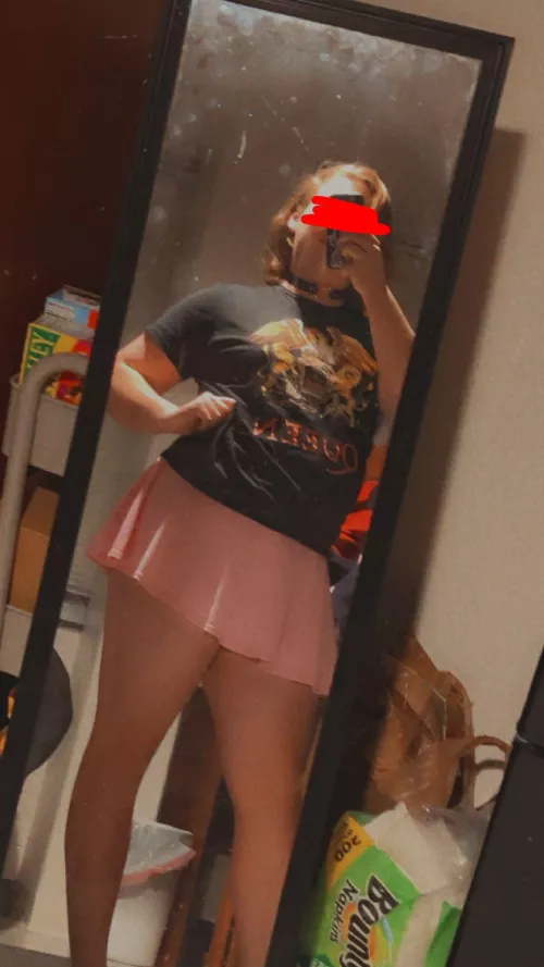 What do we think, good outfit for a concert? :3 by Jakedaboss99