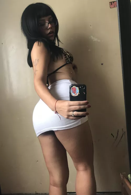 what would happen if I sit on ur face? by confused_donkey