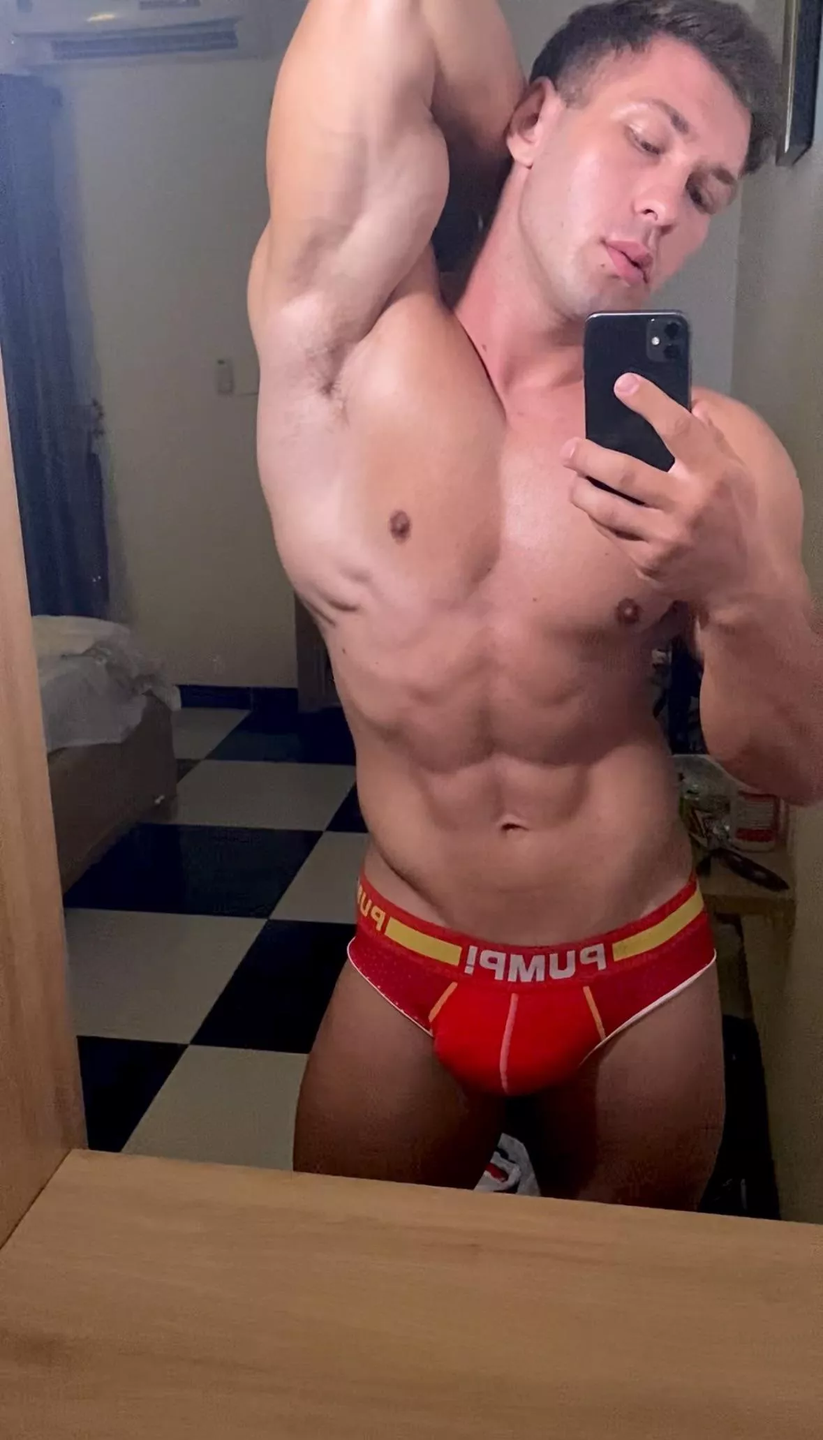 Who likes red?  posted by dorian_mcdon