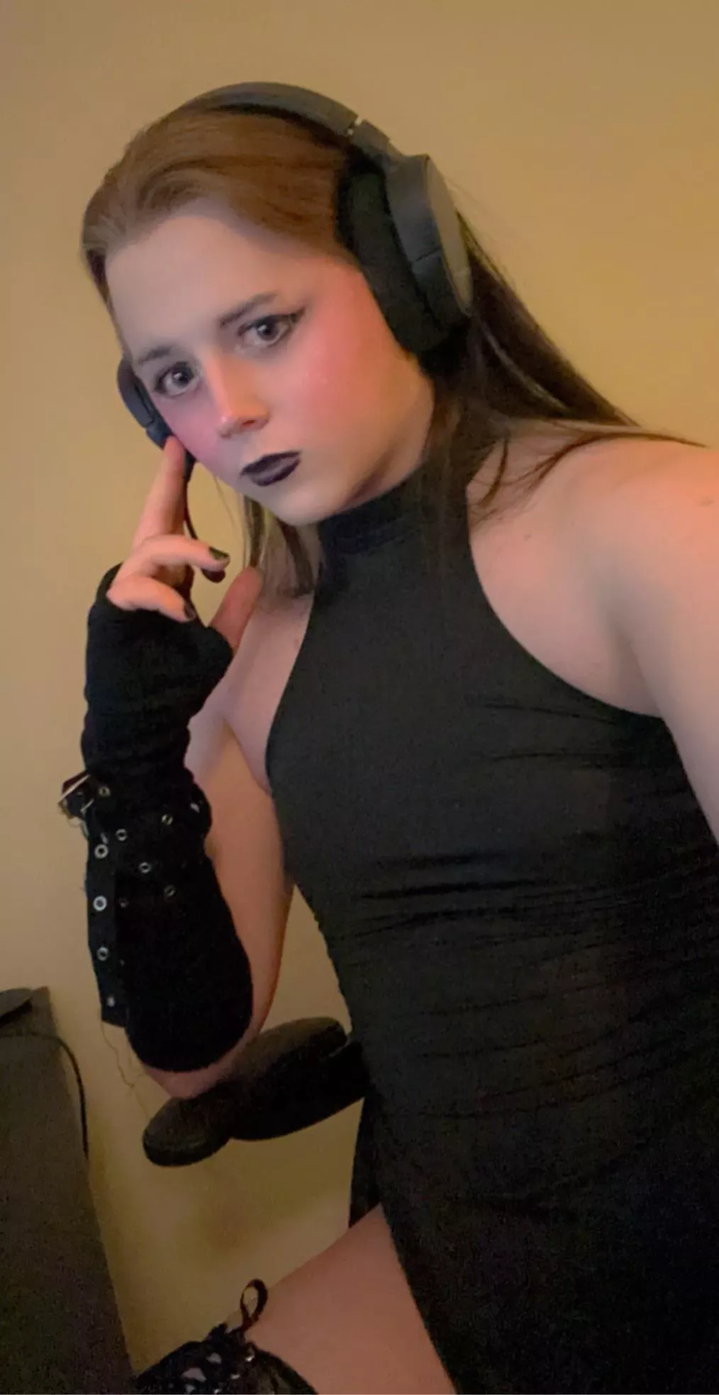 Why do women’s clothes have to be so small posted by Ordinary_Audience281