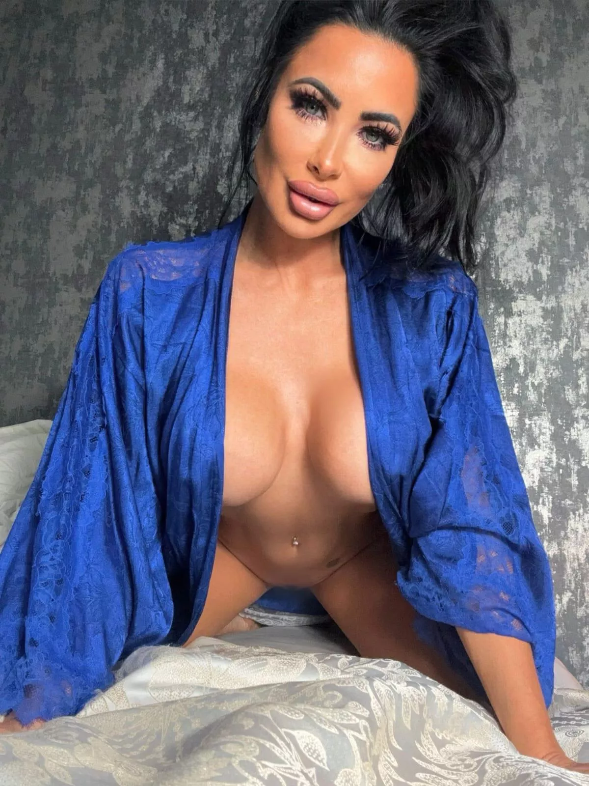 Would you be hard 24/7 if I was your stepmom? posted by Lukapaluka8