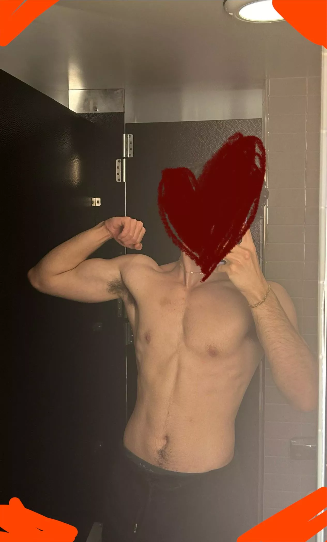19m college bro, looking for guys/men who wanna flex their muscles and be treated like gods. SC: damiereee  posted by BarSalty2559