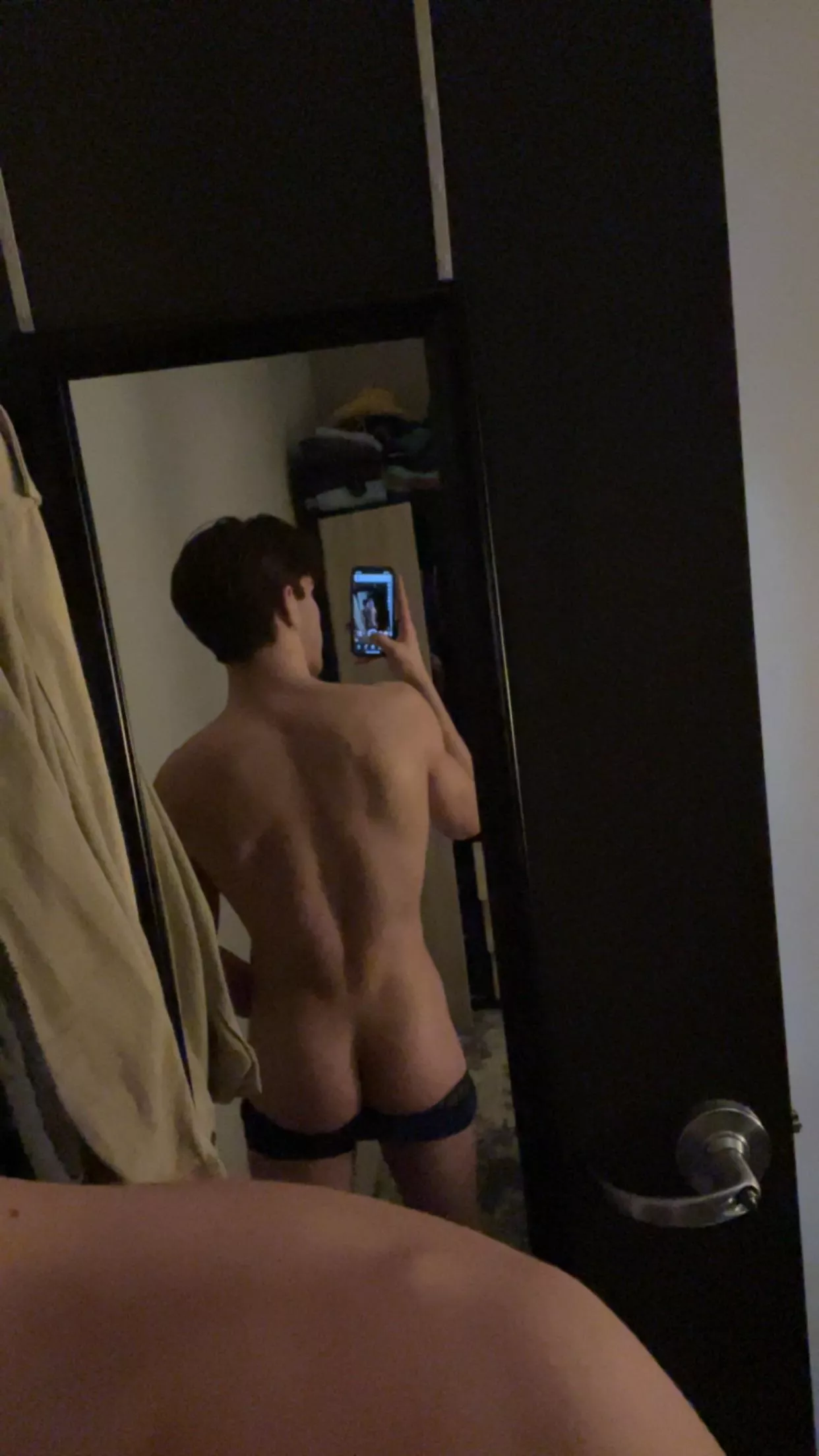 How’s my back looking? posted by Commercial_Goat3283
