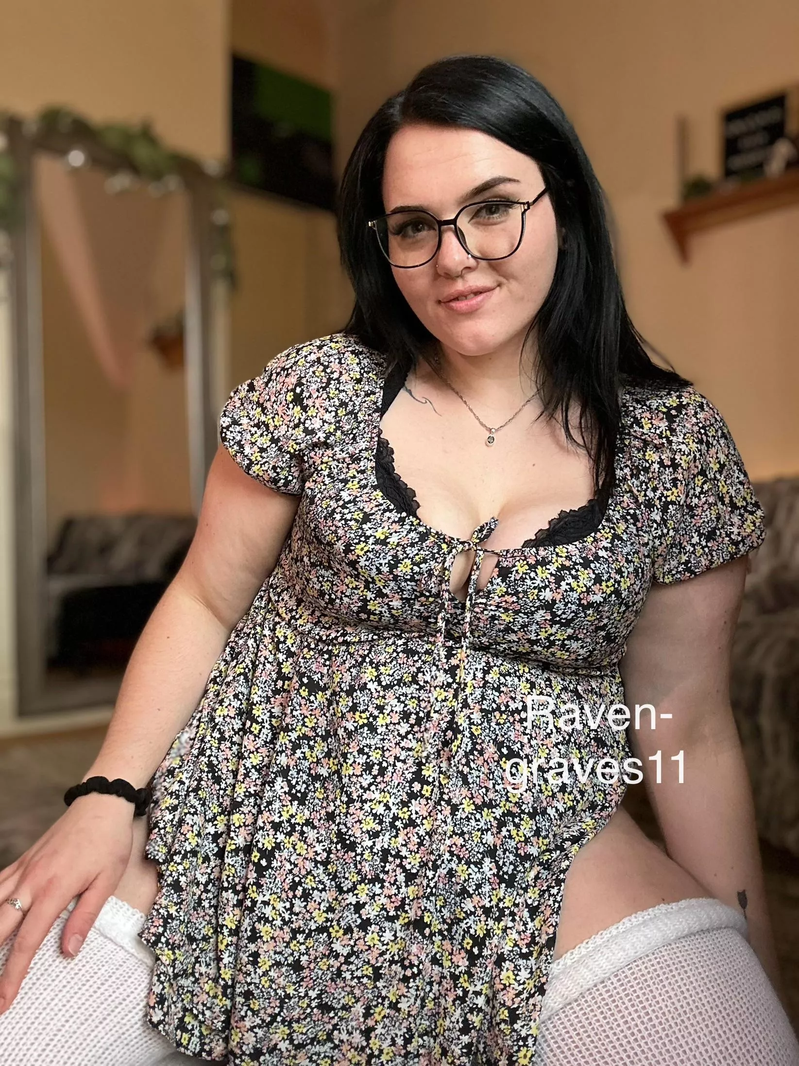 I love getting new 👗 😩🥰 posted by Raven_Graves11