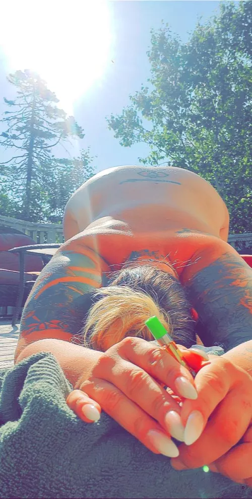 If the sun's out, my bums out! 🌞 Stretch me out, while I stretch. 🥵 by bombdotcom91