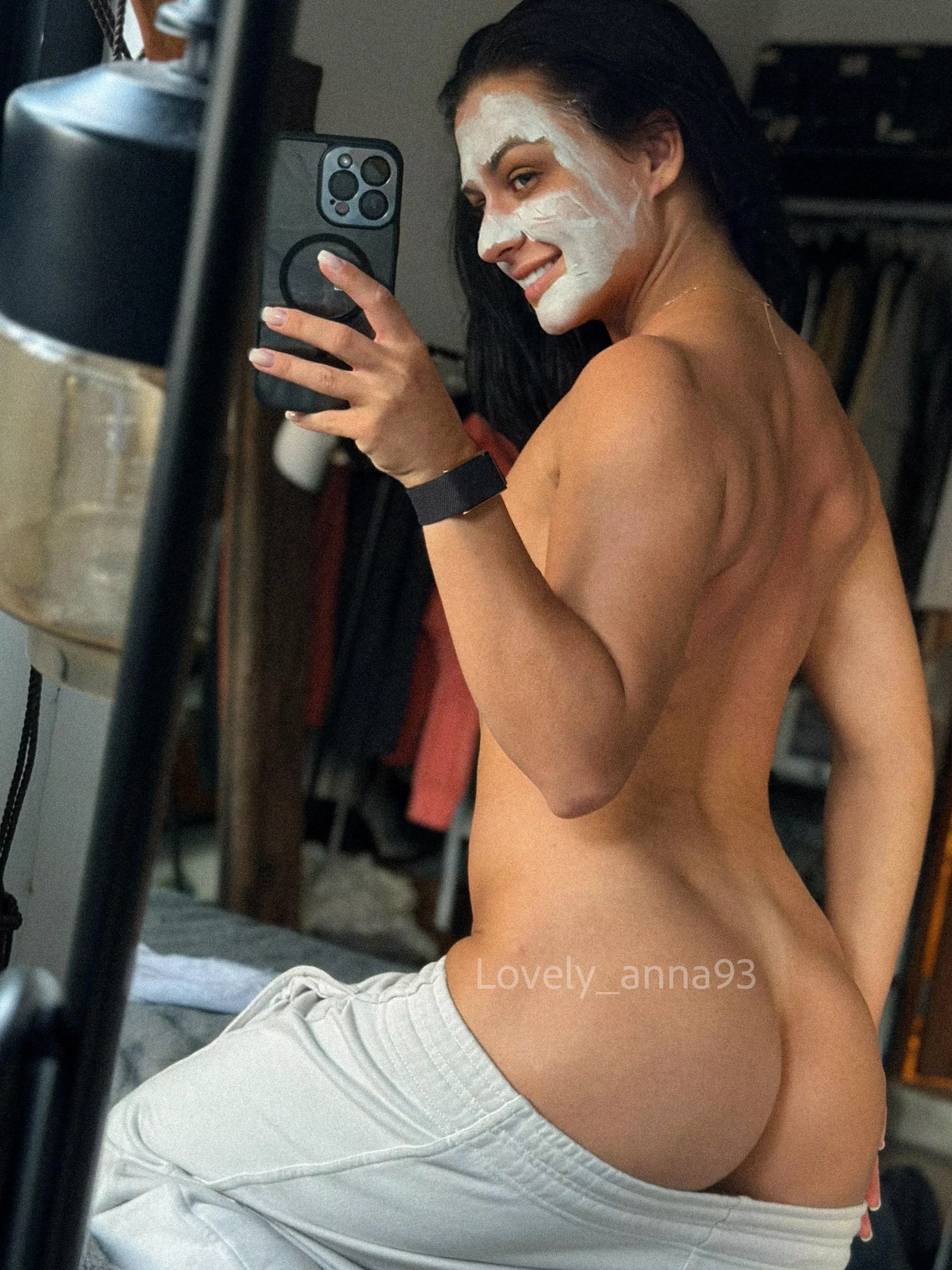 maybe my back deserves a couple of compliments what do you think y or n posted by Lovely_Anna93