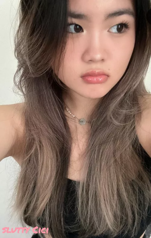 My first post here👋😘...so be nice please  by SluttyCici