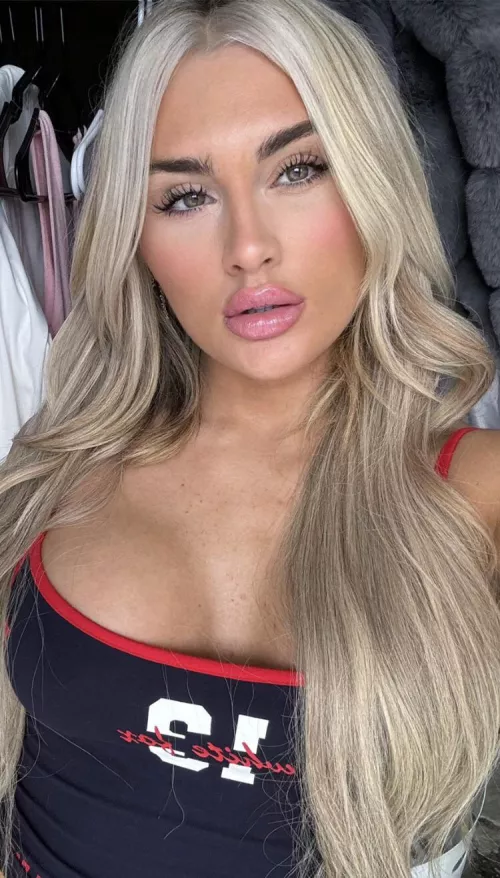 Tiffany Stratton  by chachacha32