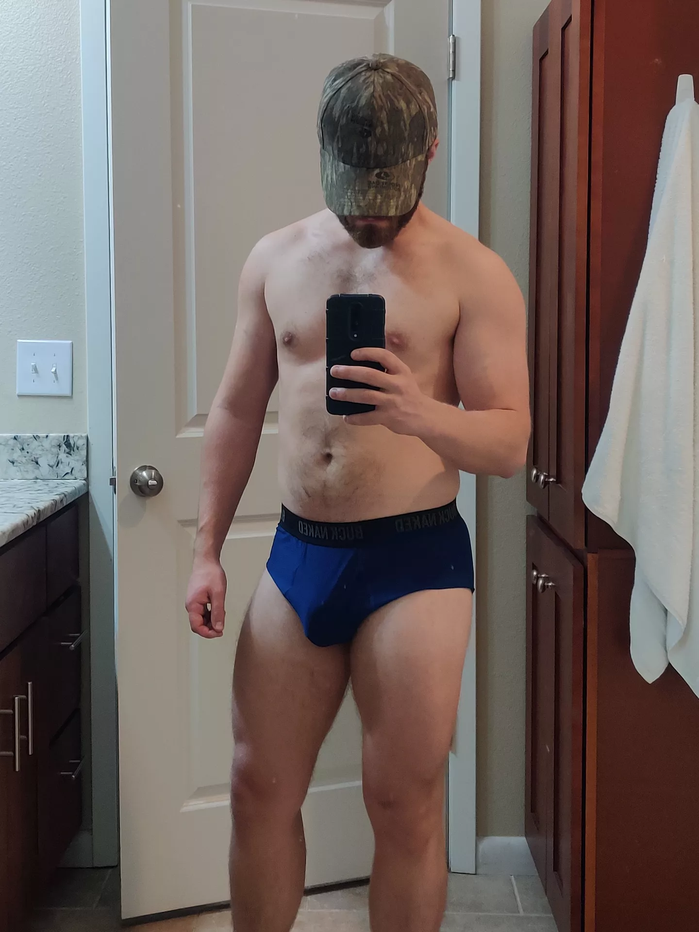 What are we doing after coming in from hunting for the day? [26] posted by xeno_1000