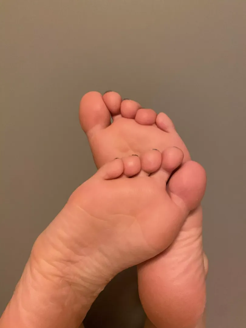 Would you lick my soles ? Cum covering my toes. Imagine a Footjob  posted by Sxyscandinavian