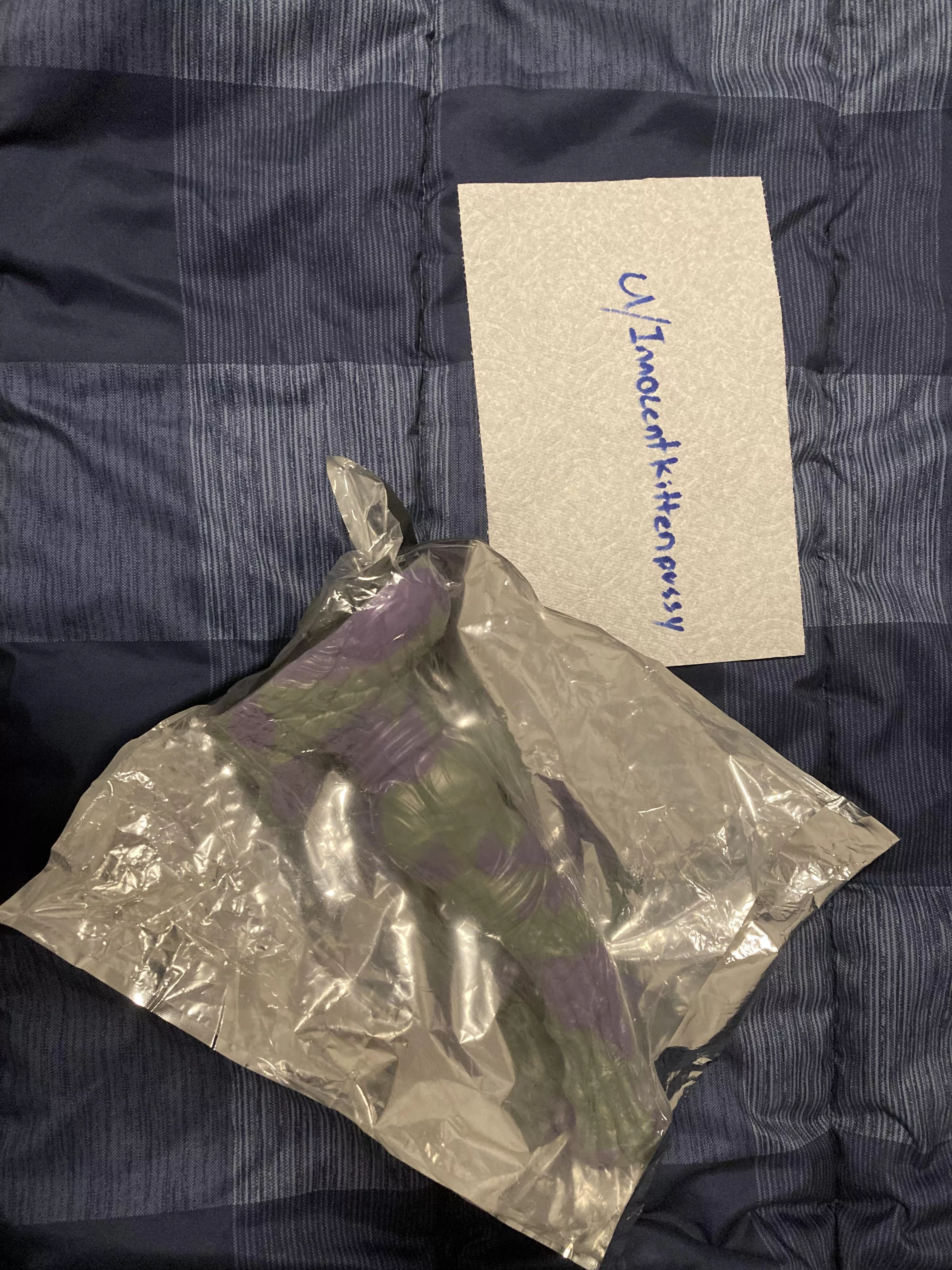 [WTS] M/M Seraphina posted by InnocentKittenPussy